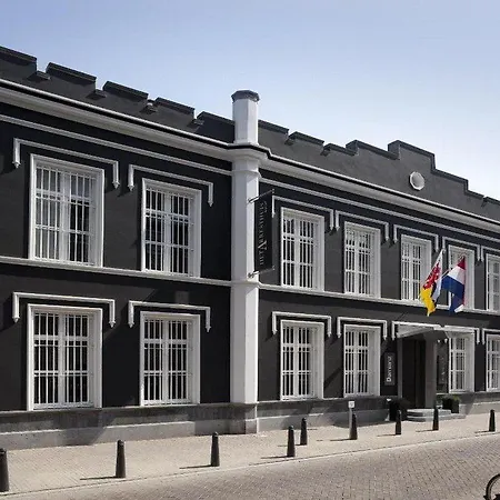 Het Arresthuis Szálloda