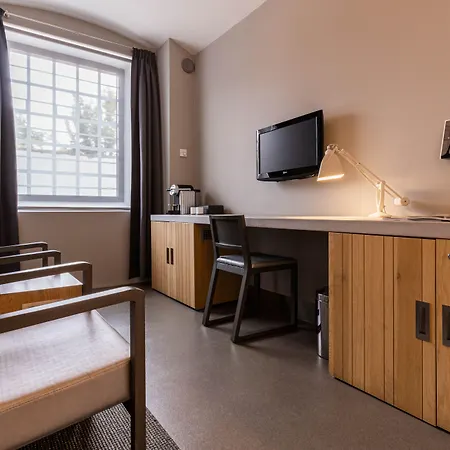 Het Arresthuis Hotel 5*