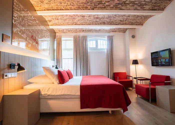 Het Arresthuis Hotel 5*