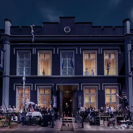 Szálloda Het Arresthuis 5*